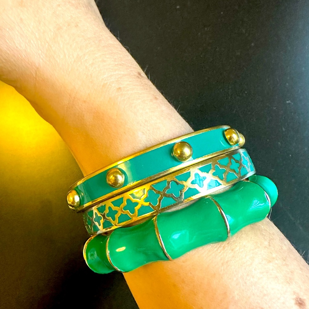 3 piece gold and green bangle bracelet set.